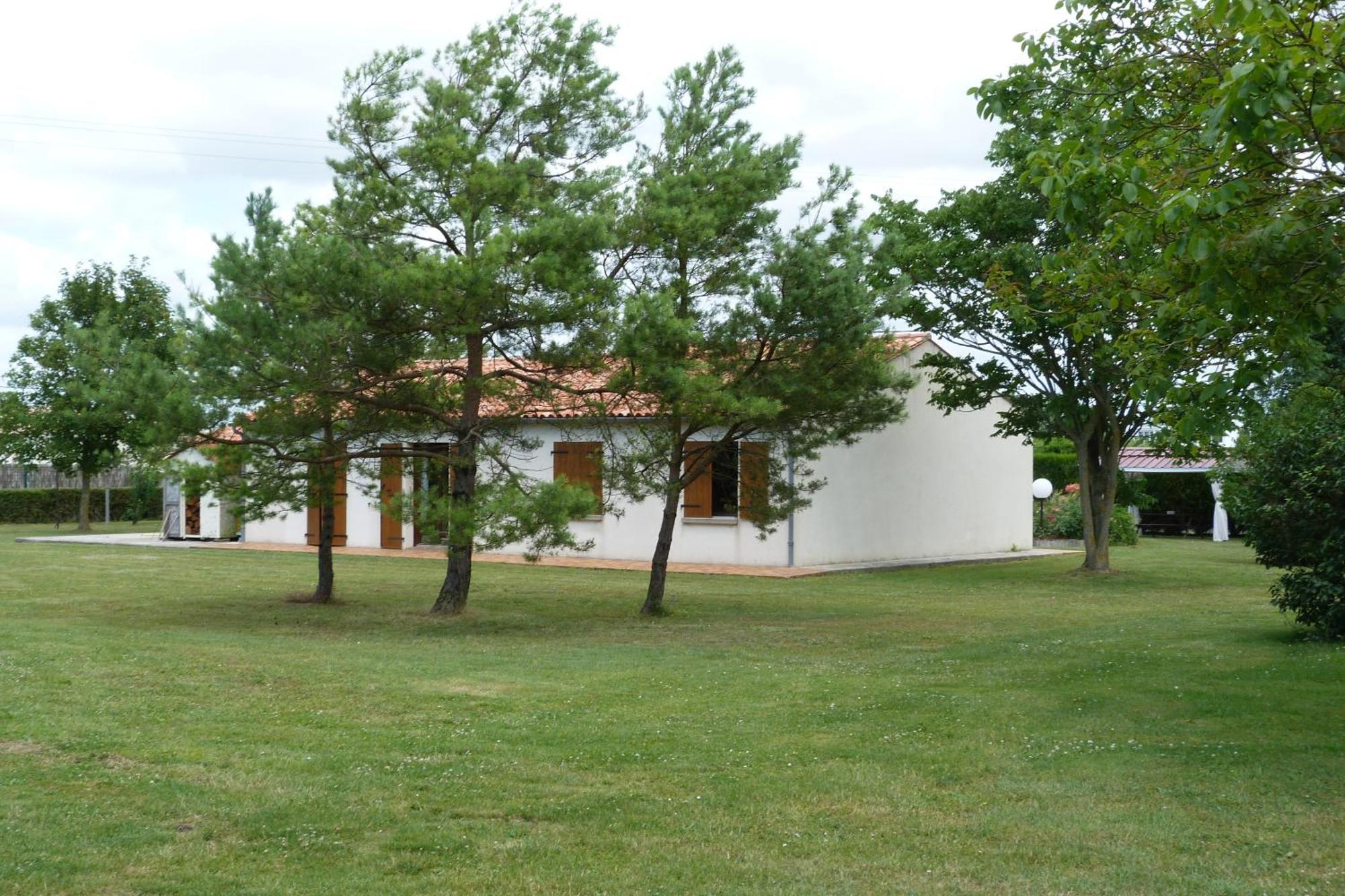 Chambre D'Hotes Les 3 Moulins Cozes Exterior photo