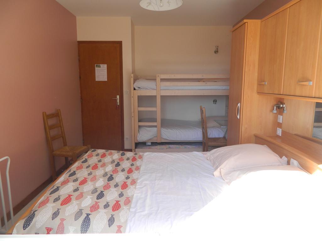 Chambre D'Hotes Les 3 Moulins Cozes Exterior photo